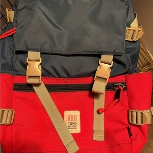 Topo Designs Rover backpack